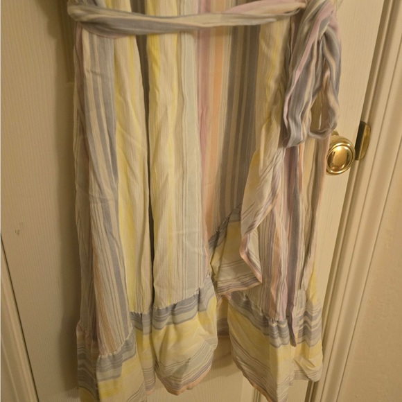 LC Lauren Conrad New striped rayon tie side dress - Picture 8 of 10